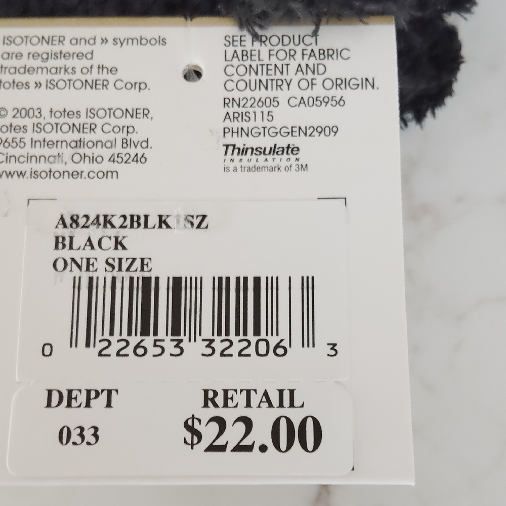 Isotoner Women's Classic Black Mittens - Picture 3 of 7